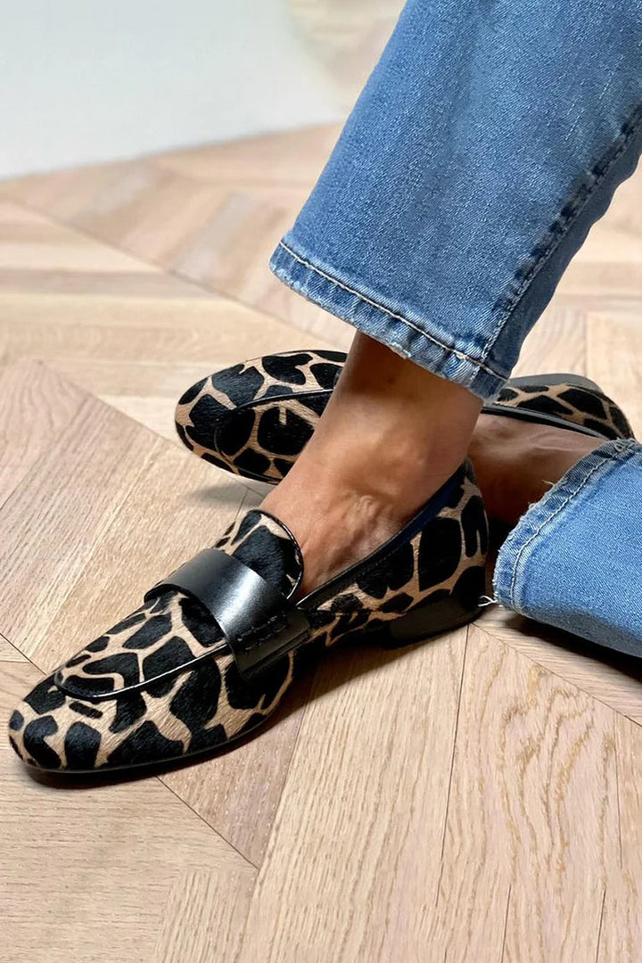 HARPER & JUNE | ANIMAL PRINT LOAFER WITH ELEGANT DETAIL