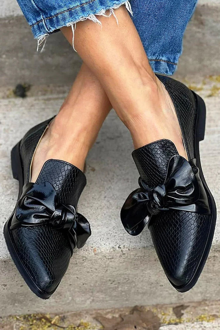 HARPER & JUNE | BLACK LOAFER WITH SHINY BOW