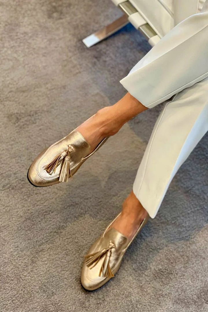 HARPER & JUNE | GOLD LOAFER WITH TASSELS