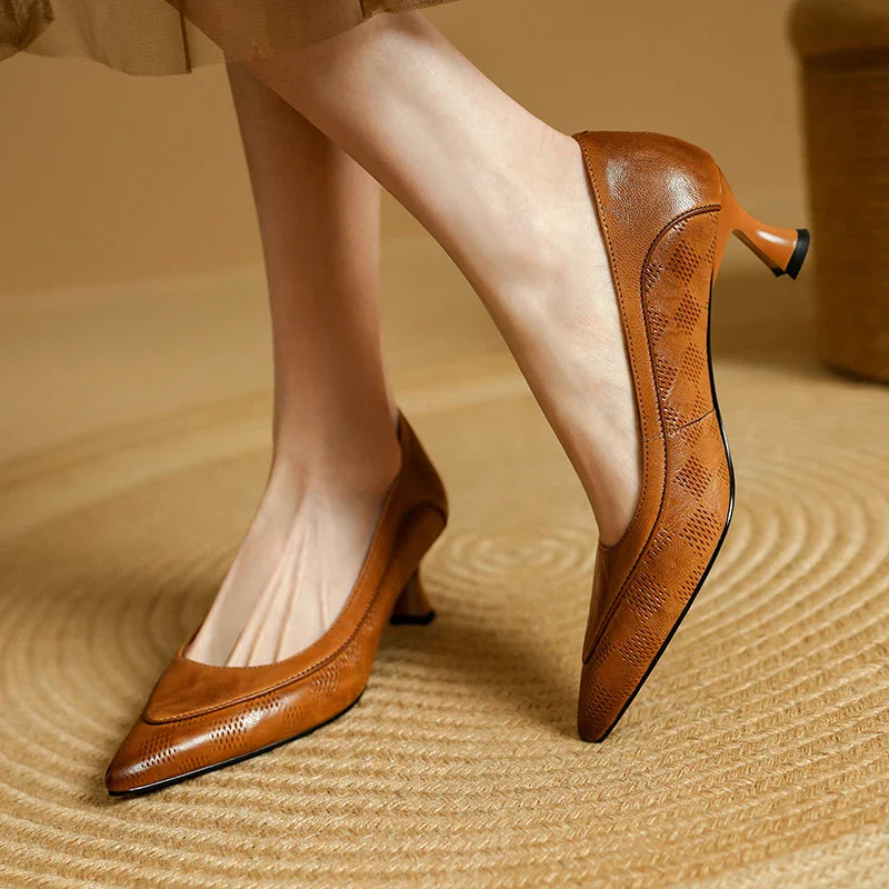 NORTHLINE STUDIO | POINTED CLASSIC HEELS