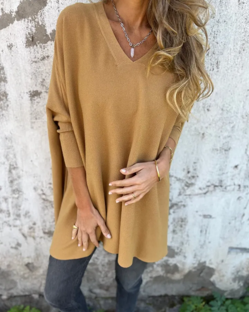 NORTHLINE STUDIO | RELAXED V-NECK SWEATER