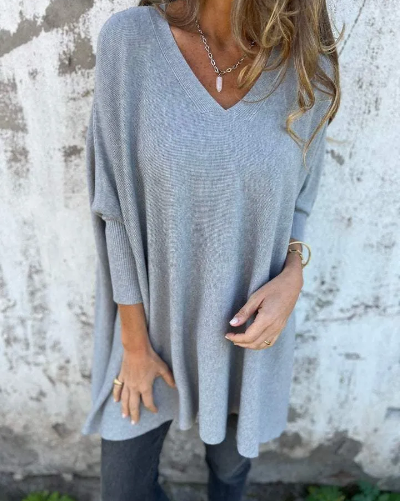 NORTHLINE STUDIO | RELAXED V-NECK SWEATER