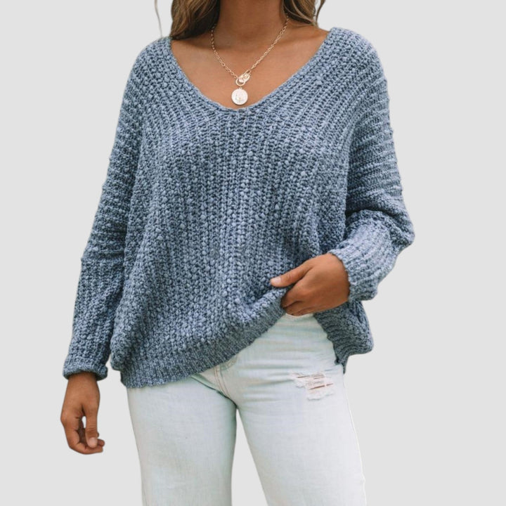 NORTHLINE STUDIO | Lightweight V-Neck Drop Shoulder Sweater