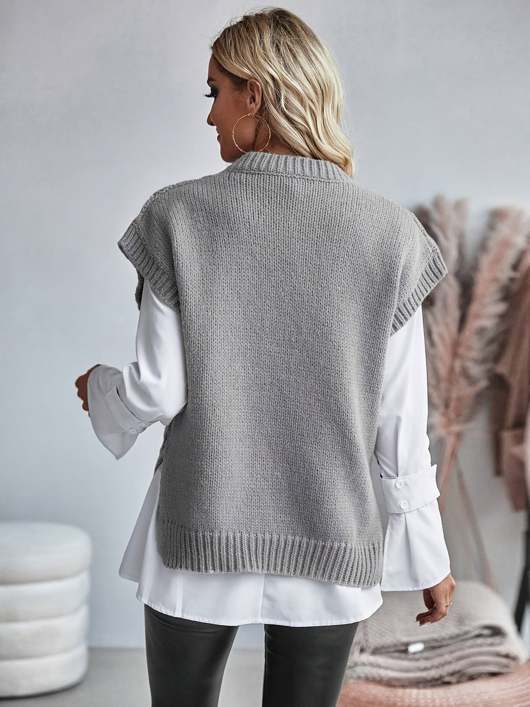 NORTHLINE STUDIO | Classic Cable Knit Vest