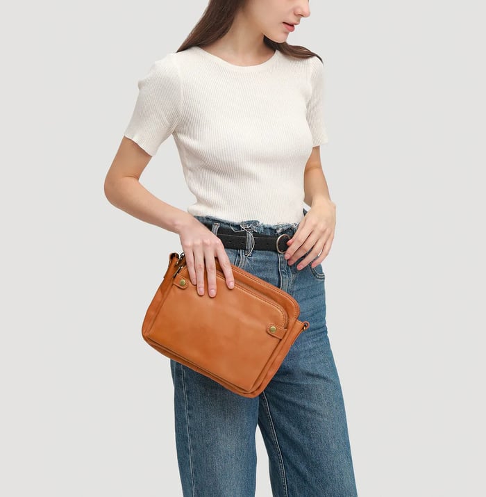 NORTHLINE STUDIO | COMPACT CROSSBODY BAG