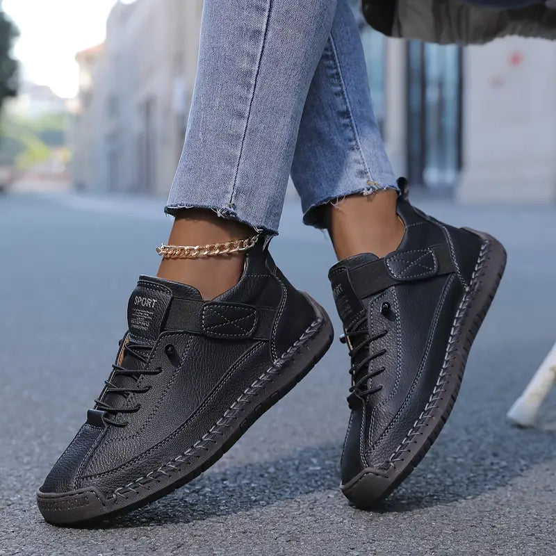 NORTHLINE STUDIO | CASUAL BLACK SNEAKERS