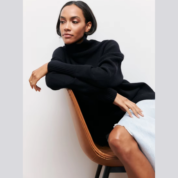 NORTHLINE STUDIO | Cozy Turtleneck Sweater