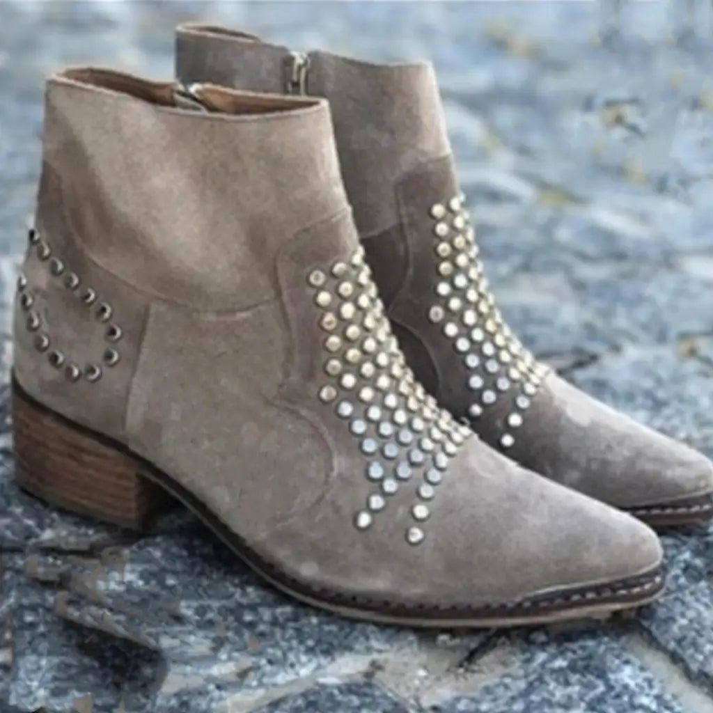 NORTHLINE STUDIO | STUDDED SUEDE ANKLE BOOTS