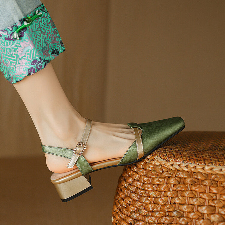 NORTHLINE STUDIO | CONTRAST SLINGBACK HEELS