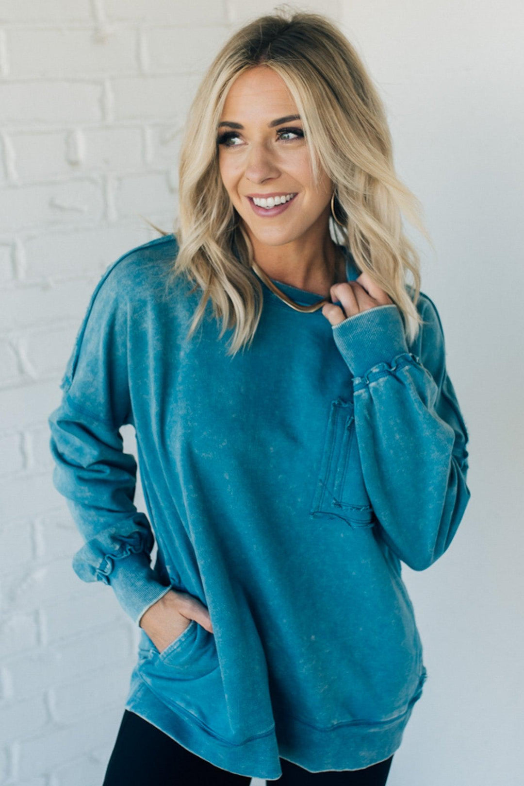 NORTHLINE STUDIO | Cozy French Terry Acid Wash Pullover