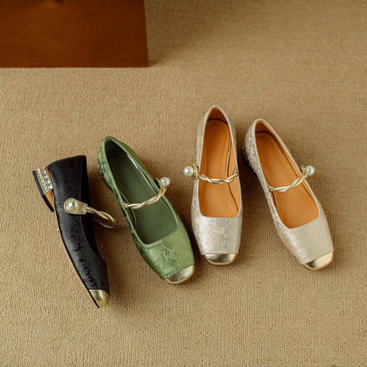 NORTHLINE STUDIO | PEARL STRAP EMBELLISHED FLATS