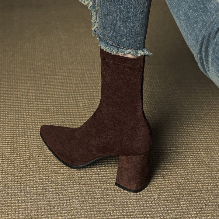 NORTHLINE STUDIO | ELEGANT SUEDE ANKLE BOOTS