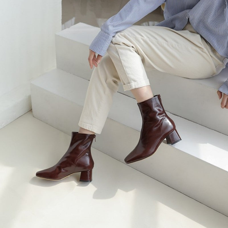 HARPER & JUNE | CLASSIC BLOCK-HEEL ANKLE BOOTS