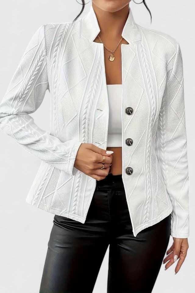 NORTHLINE STUDIO | ELEGANT BUTTONED BLAZER