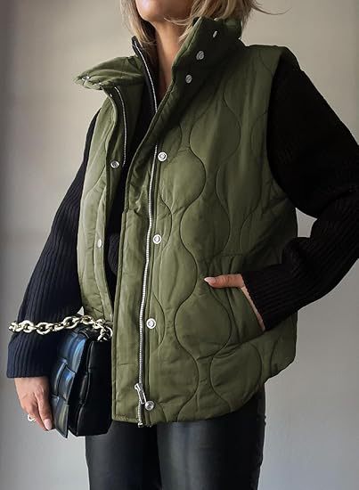 NORTHLINE STUDIO | Classic Puffer Button Zip Up Collared Vest