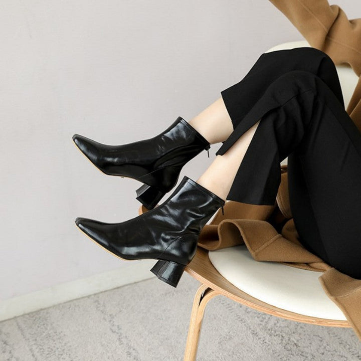 HARPER & JUNE | CLASSIC BLOCK-HEEL ANKLE BOOTS