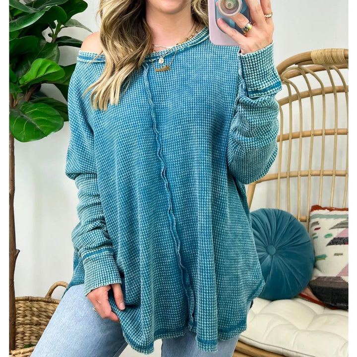 NORTHLINE STUDIO | Effortless Crewneck Washed Top