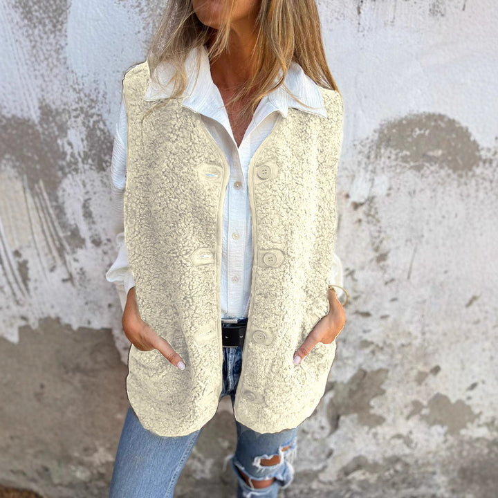 NORTHLINE STUDIO | COZY SHERPA BUTTON VEST