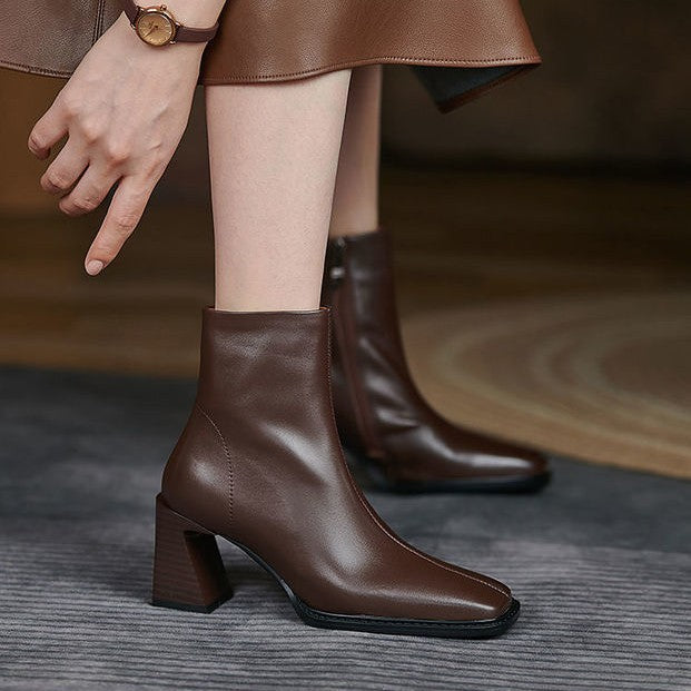 HARPER & JUNE | ELEGANT BLOCK-HEEL ANKLE BOOTS