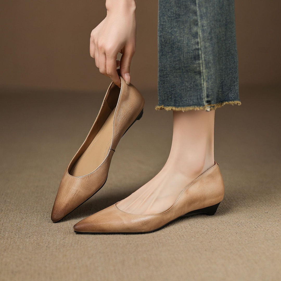 NORTHLINE STUDIO | CLASSIC LOW HEEL PUMPS