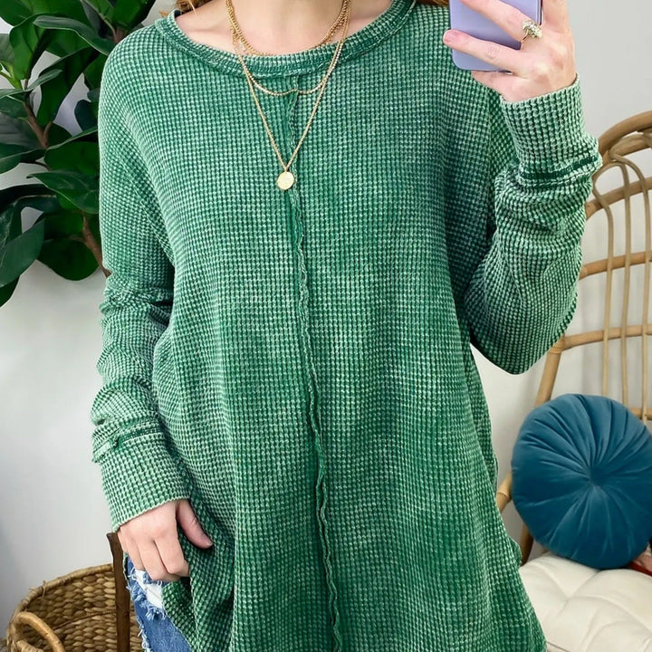 NORTHLINE STUDIO | Effortless Crewneck Washed Top