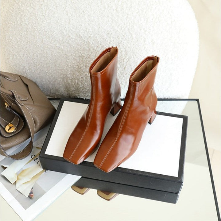 HARPER & JUNE | CLASSIC BLOCK-HEEL ANKLE BOOTS