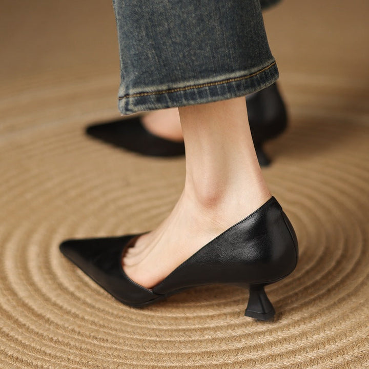 NORTHLINE STUDIO | CLASSIC POINTED FLATS