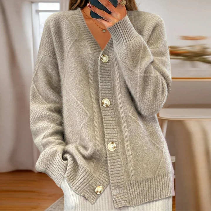 NORTHLINE STUDIO | Cable-Knit Cardigan