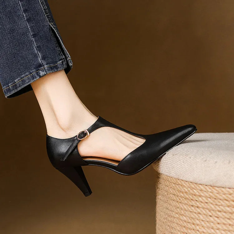NORTHLINE STUDIO | T-STRAP POINTED HEELS
