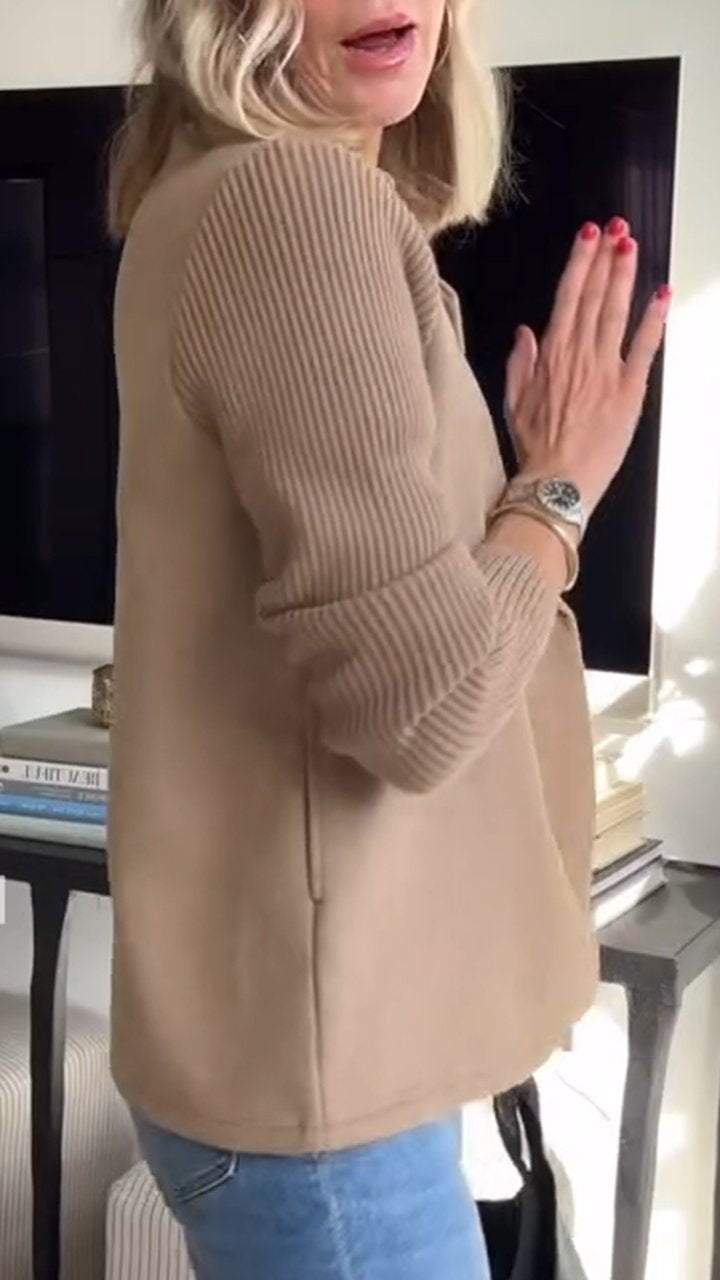 NORTHLINE STUDIO | Elegant Knit-Sleeve Blazer