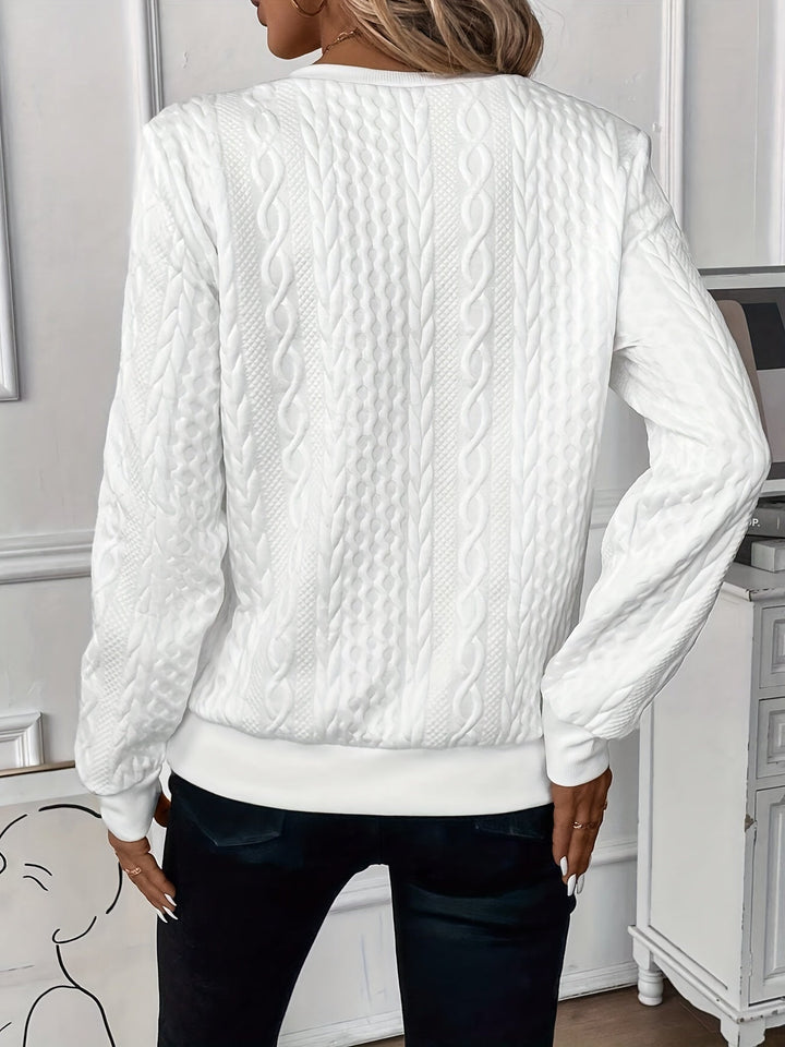 NORTHLINE STUDIO | Elegant Knitted Sweater