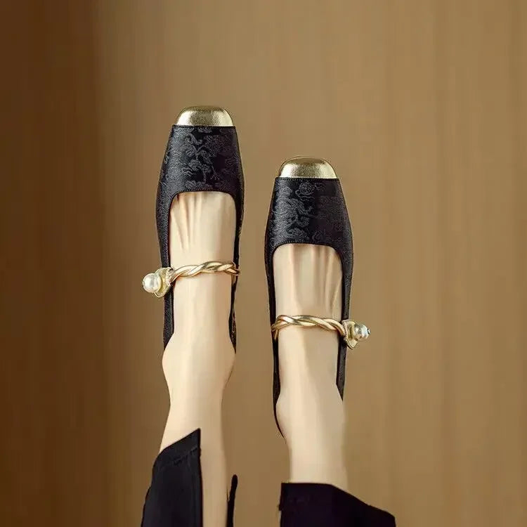 NORTHLINE STUDIO | PEARL STRAP EMBELLISHED FLATS