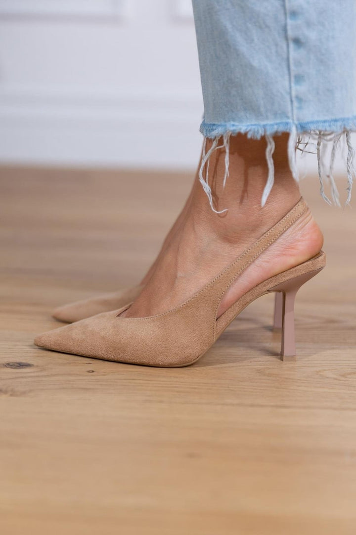 HARPER & JUNE | SUEDE SLINGBACK HEELS