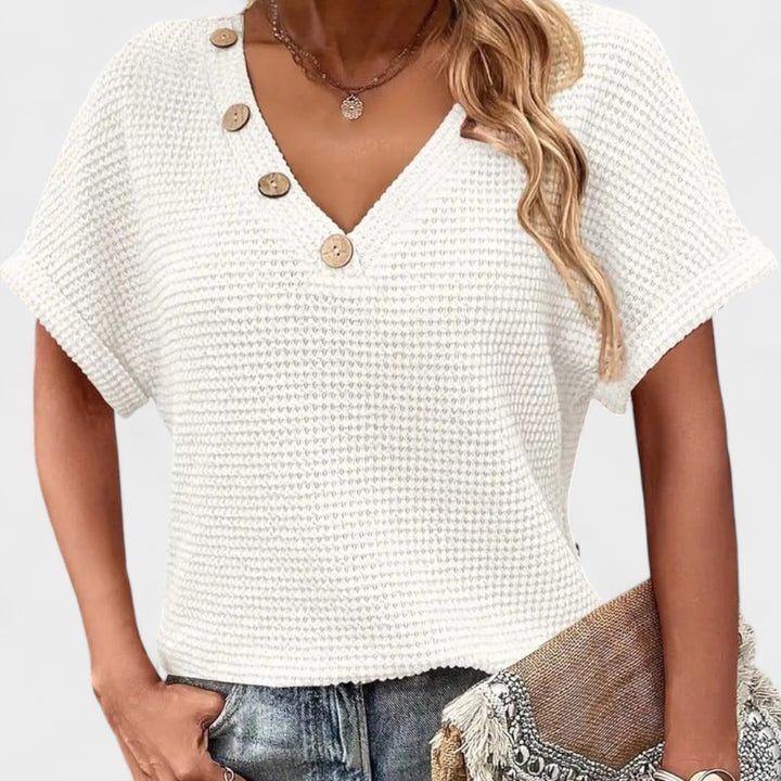 NORTHLINE STUDIO | BUTTON DETAIL KNIT TOP